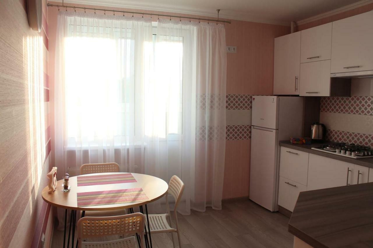 Apartment Next To Airport Boryspilʼ Buitenkant foto